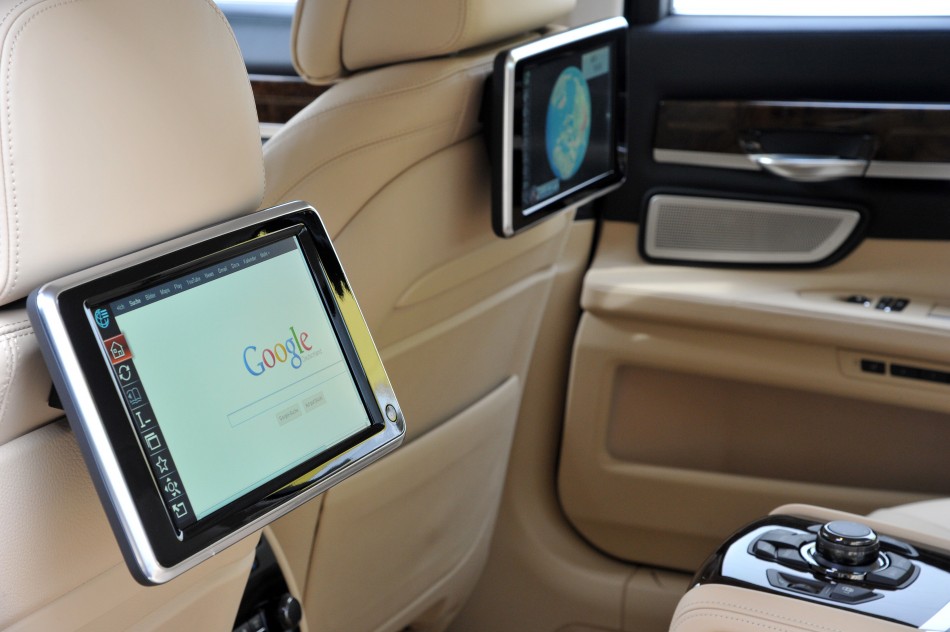 014-bmw-7-series-long-wheelbase-facelift