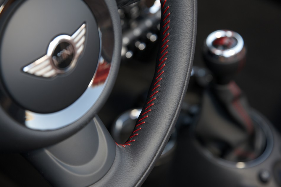 014-mini-roadster