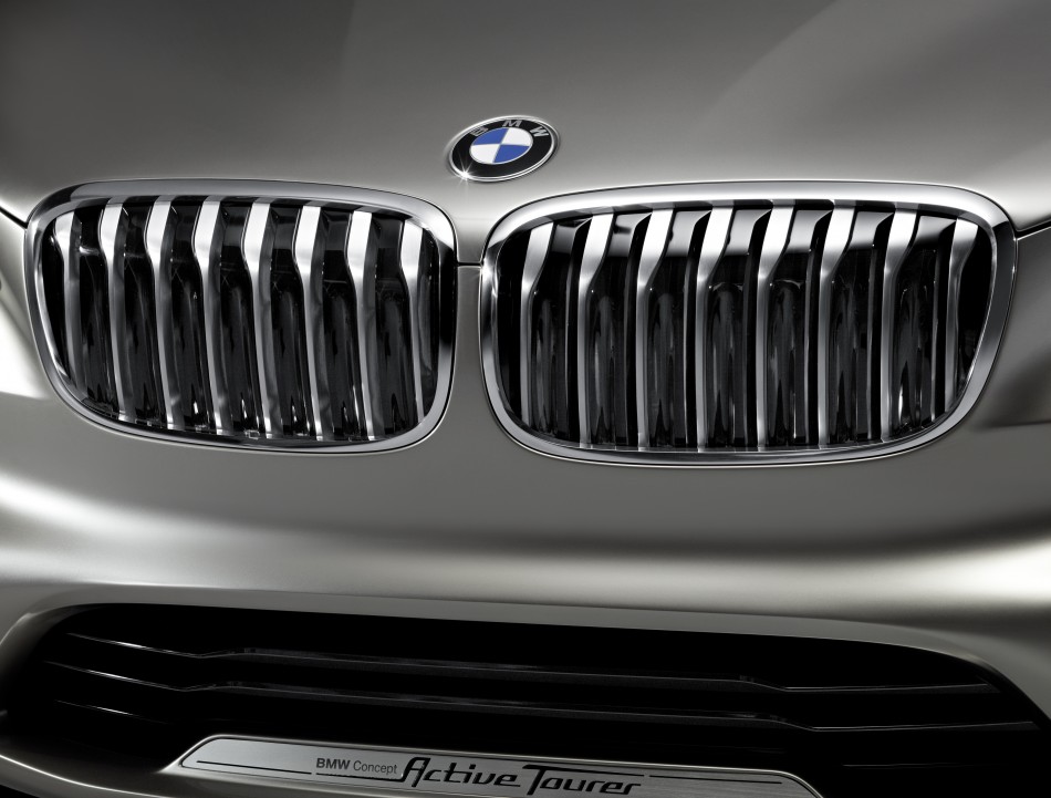049-BMW-Concept-Active-Tourer