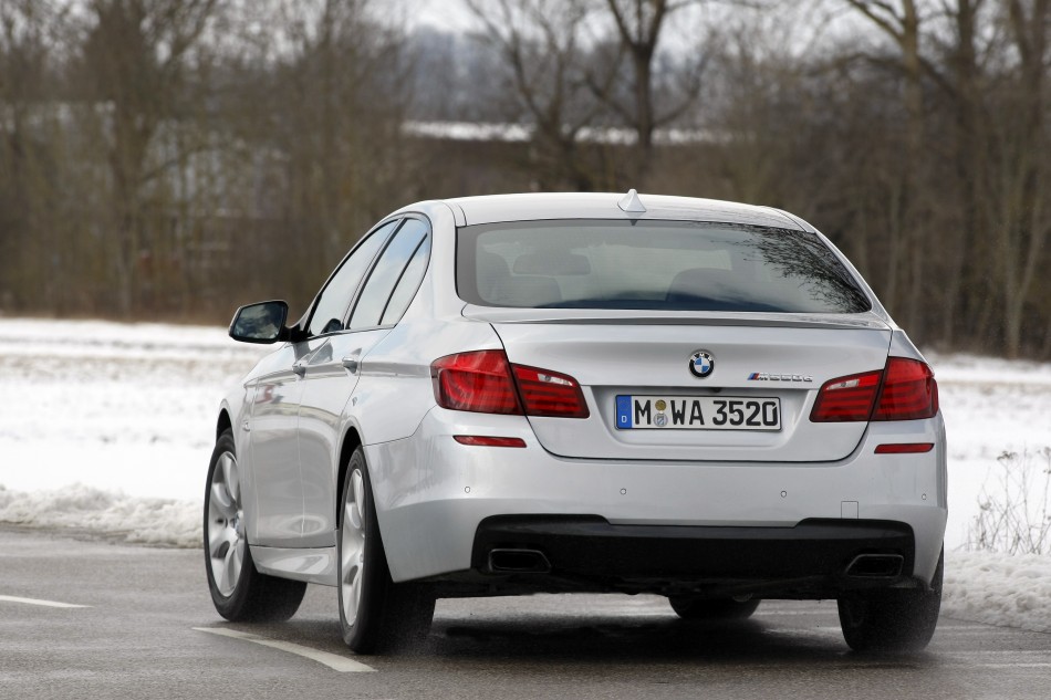 093-m550xd