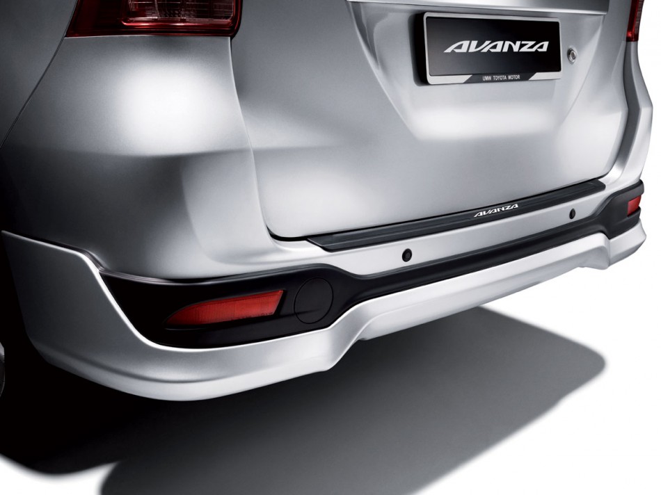 1.5g-with-aerokit_rear