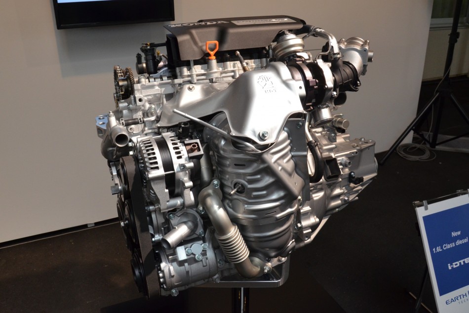 1.6 litre EDT turbodiesel 01