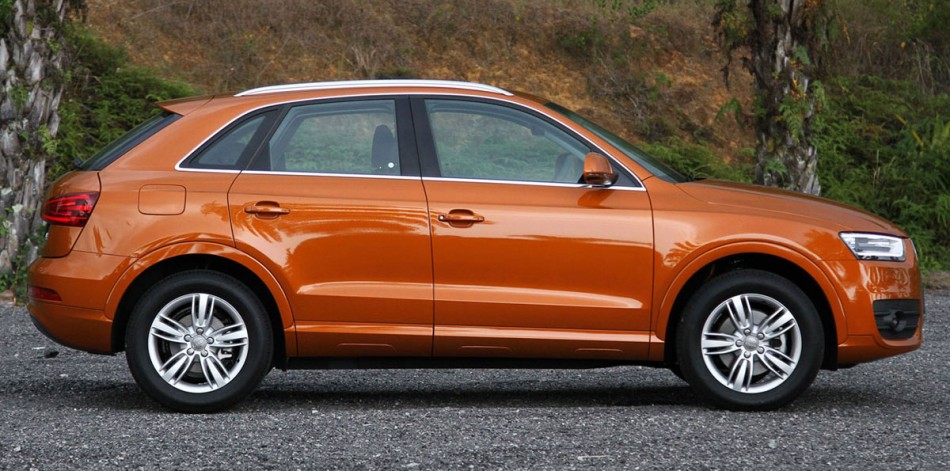2012-audi-q3-side