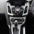 2012-ford-focus-5door-interior-17