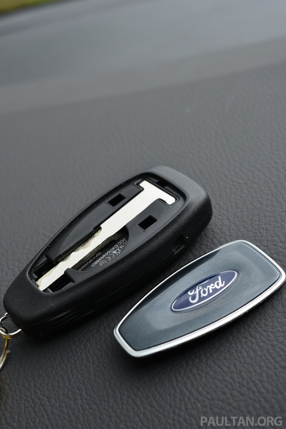 2012-ford-focus-krabi-182