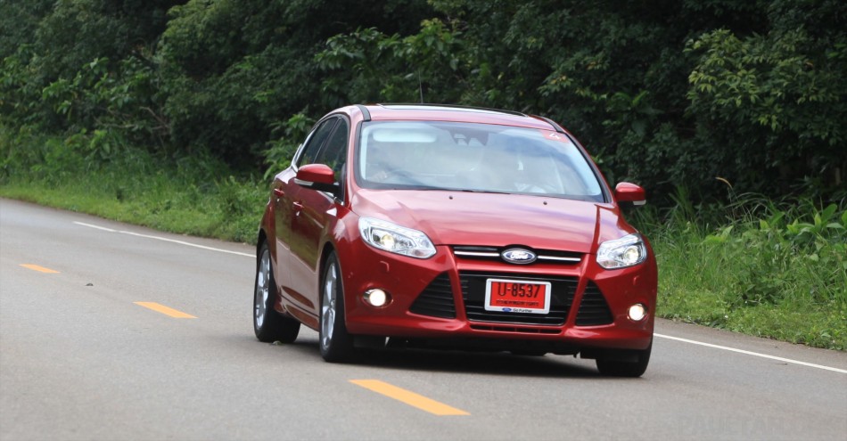 2012-ford-focus-krabi-2-3