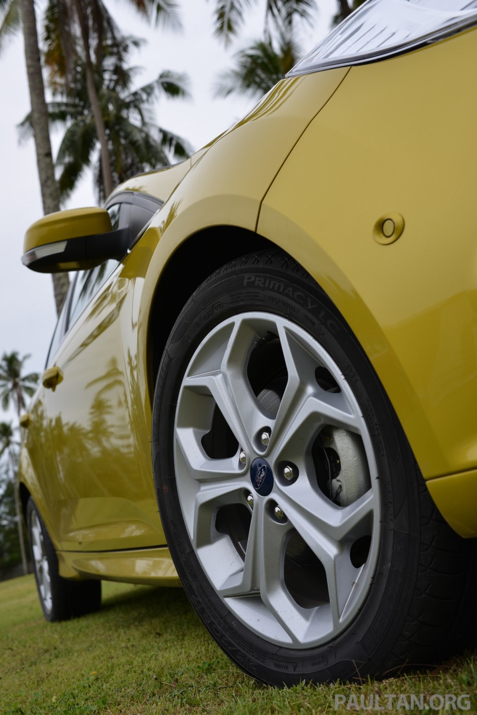 2012-ford-focus-krabi-216