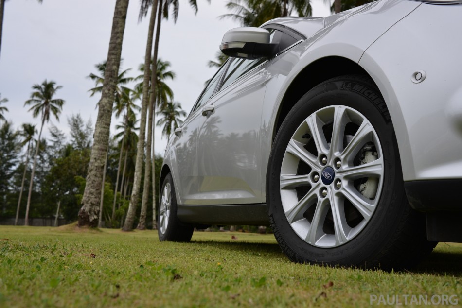 2012-ford-focus-krabi-219