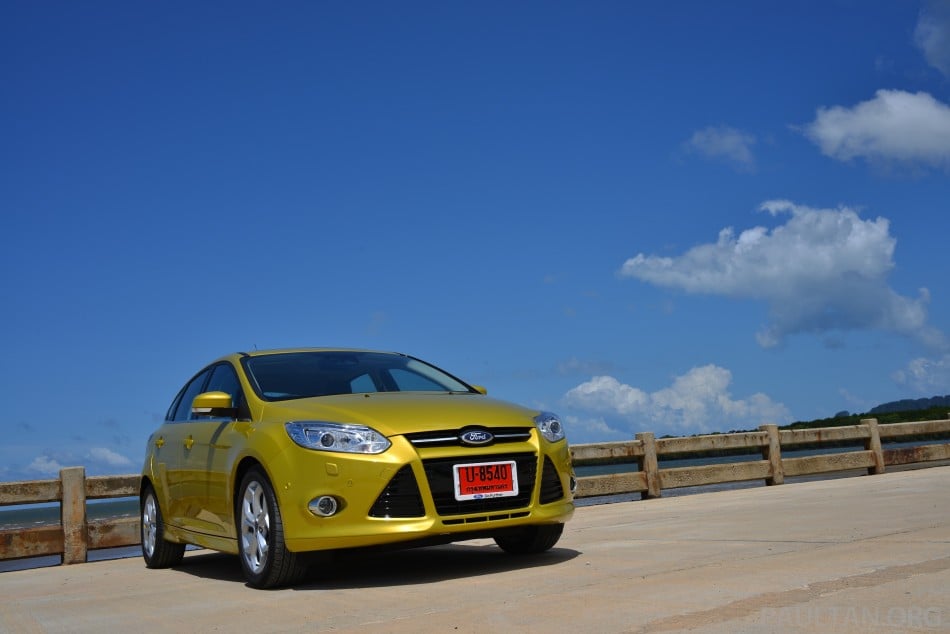 2012-ford-focus-krabi-30