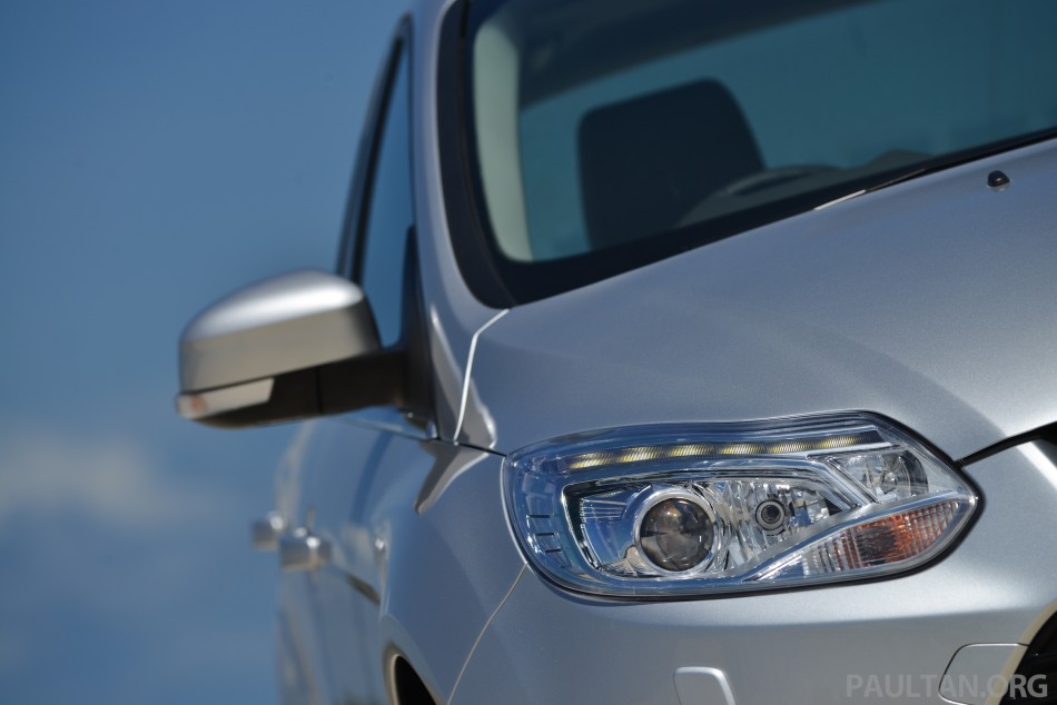 2012-ford-focus-krabi-59