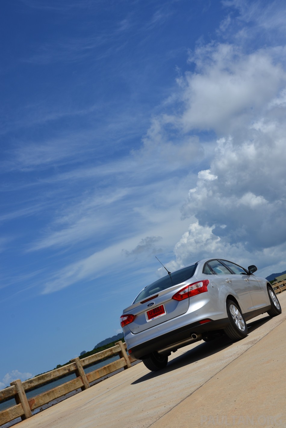 2012-ford-focus-krabi-81