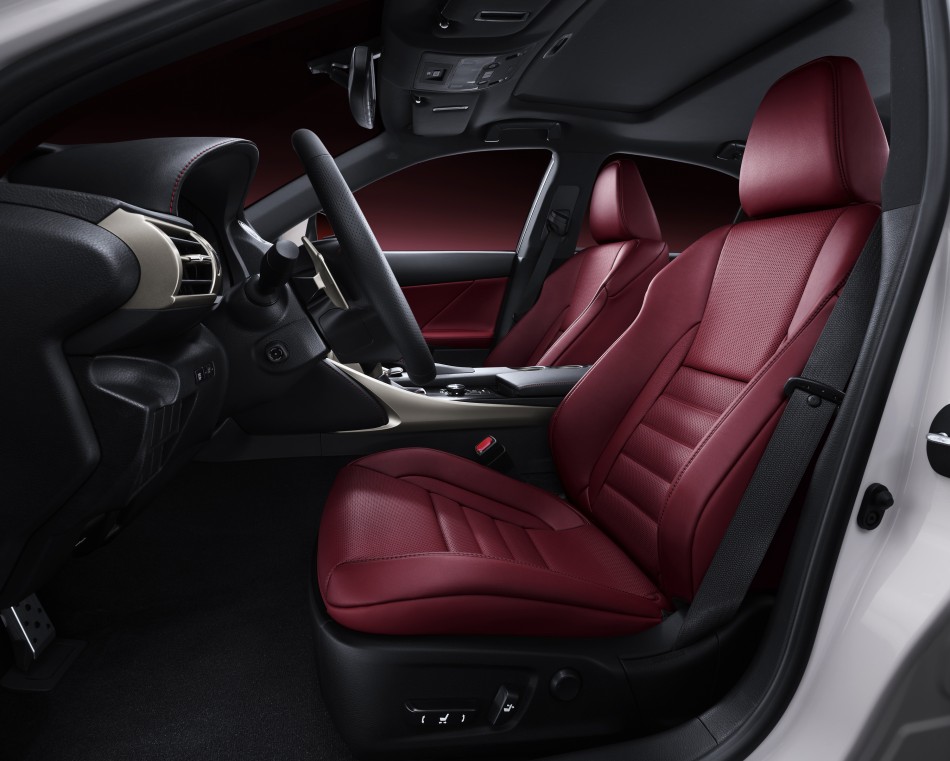 2013-lexus-is0002
