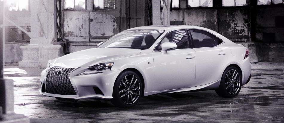 2013-lexus-is0016