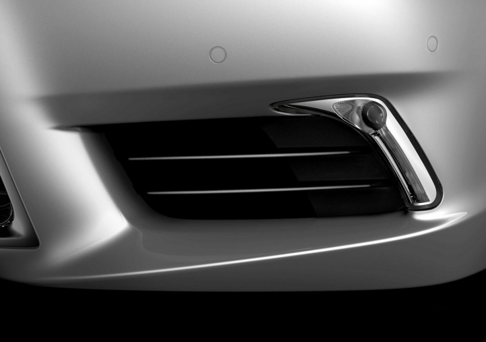 2013-lexus-ls-leak-11
