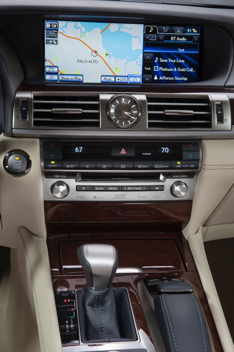 2013-lexus-ls460-21