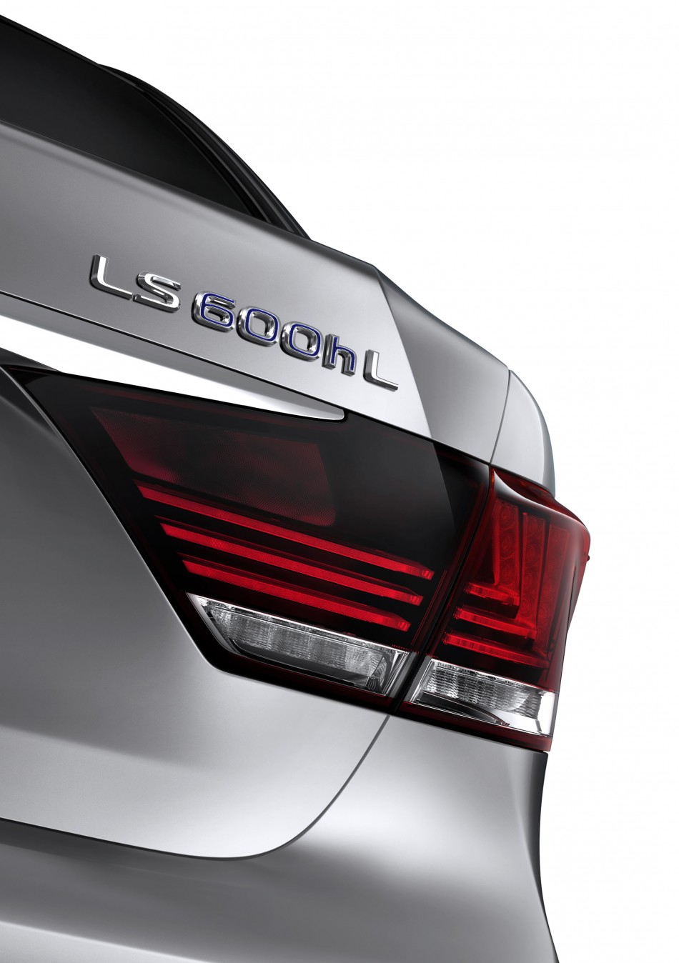 2013-lexus-ls600h-09