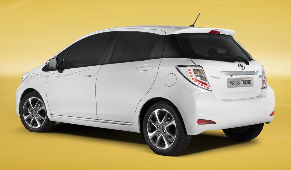 2013 yaris trend 4