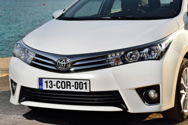 COROLLA_DET_03_DPL_2013