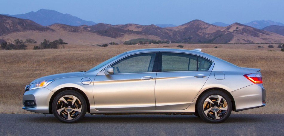 2014 Accord PHEV-15