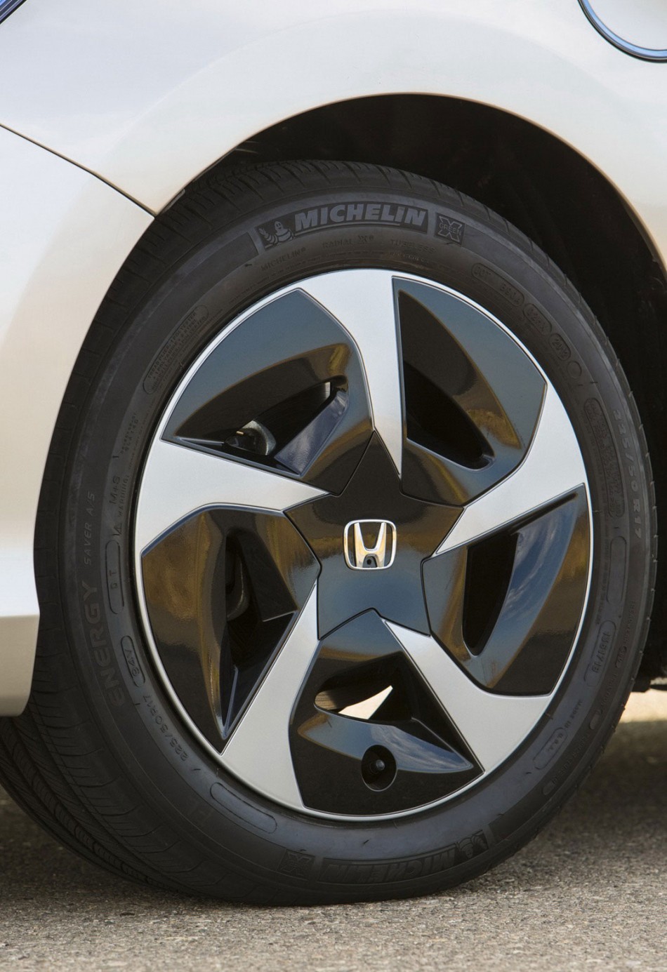 2014 Accord PHEV-19