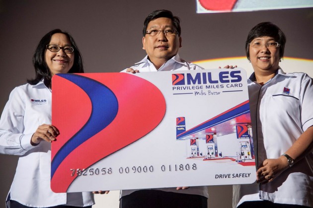 Petron Miles Launch by Petron Country Manager Vice President of Petron Corp and Head of Retail Petron Malaysia (4)