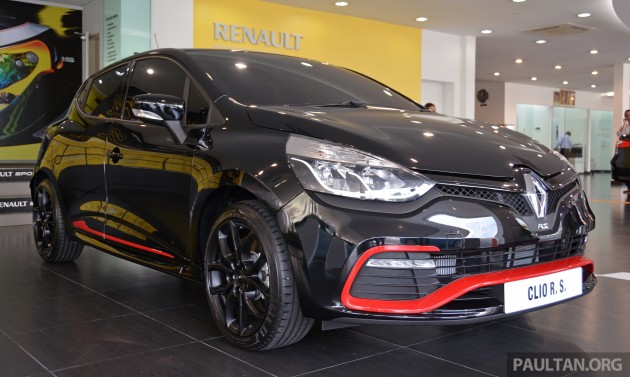 Renault_Clio_RS_200_black_red_ 001