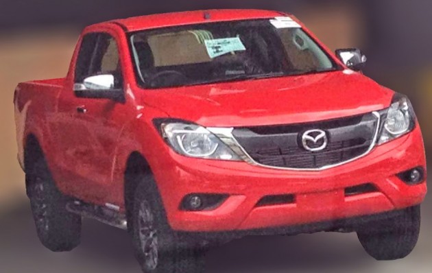 2016-Mazda-BT-50-facelift-front-spyshot