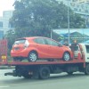Toyota Prius C sighted being transported along LDP
