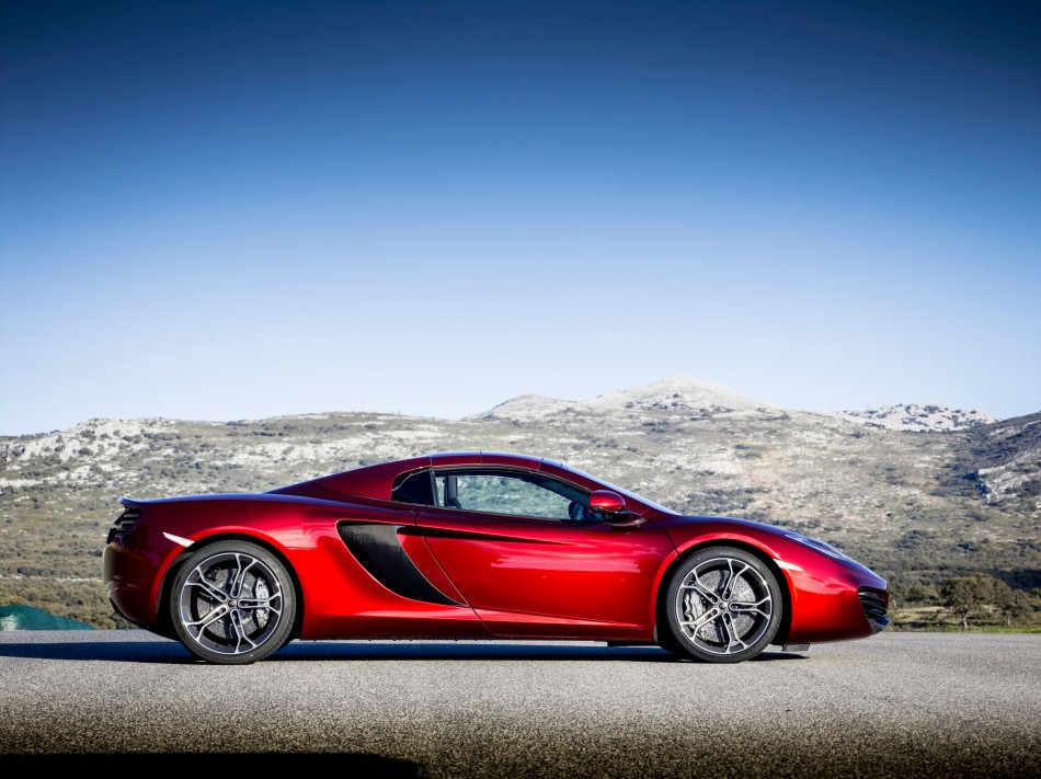 575017_68319-McLaren_12C_Spider-016