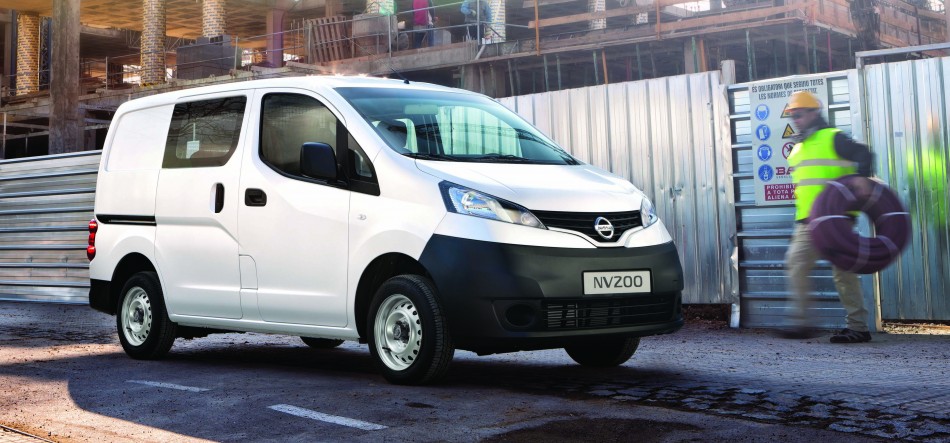 Nissan NV200 Semi Panel Van