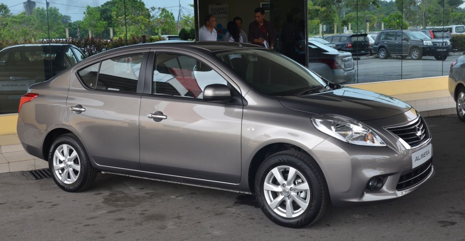 Almera-Exterior-03