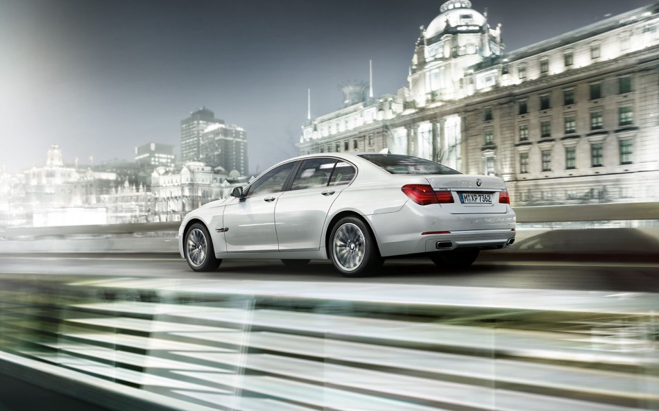 BMW-7-Series-Wallpaper-04-1920x1200
