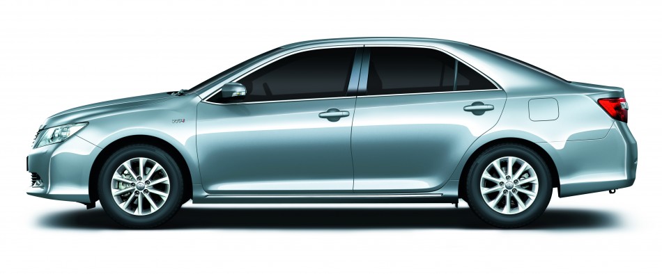 Camry 2.0E Silver