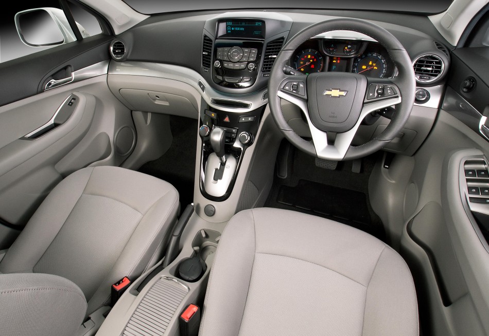 Chevrolet Orlando_22