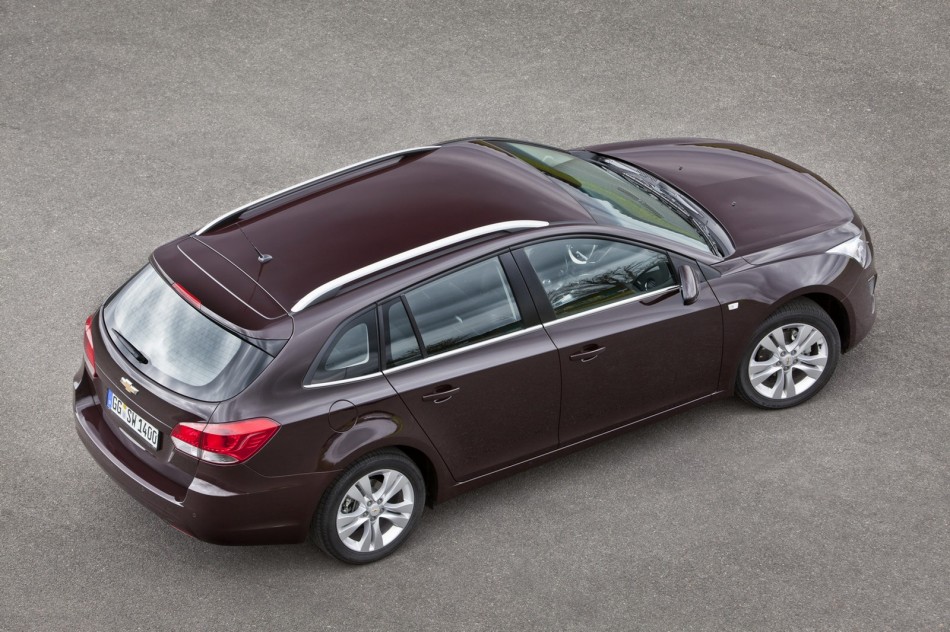 Cruze Wagon-21