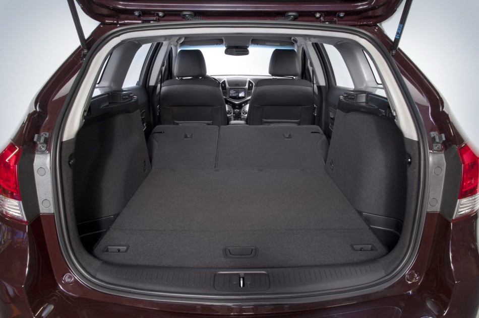 Cruze Wagon-38