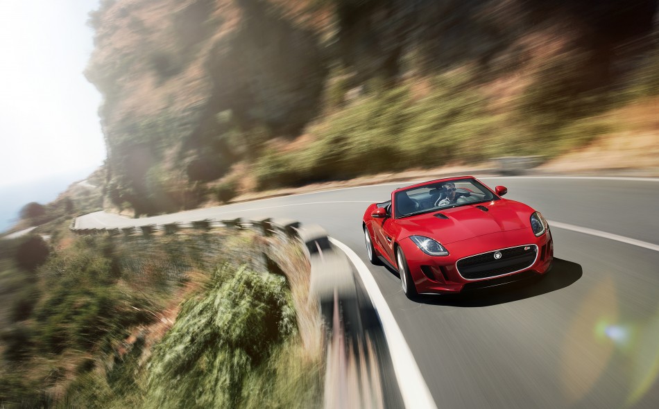 F-TYPE_LOCATION_V8_1