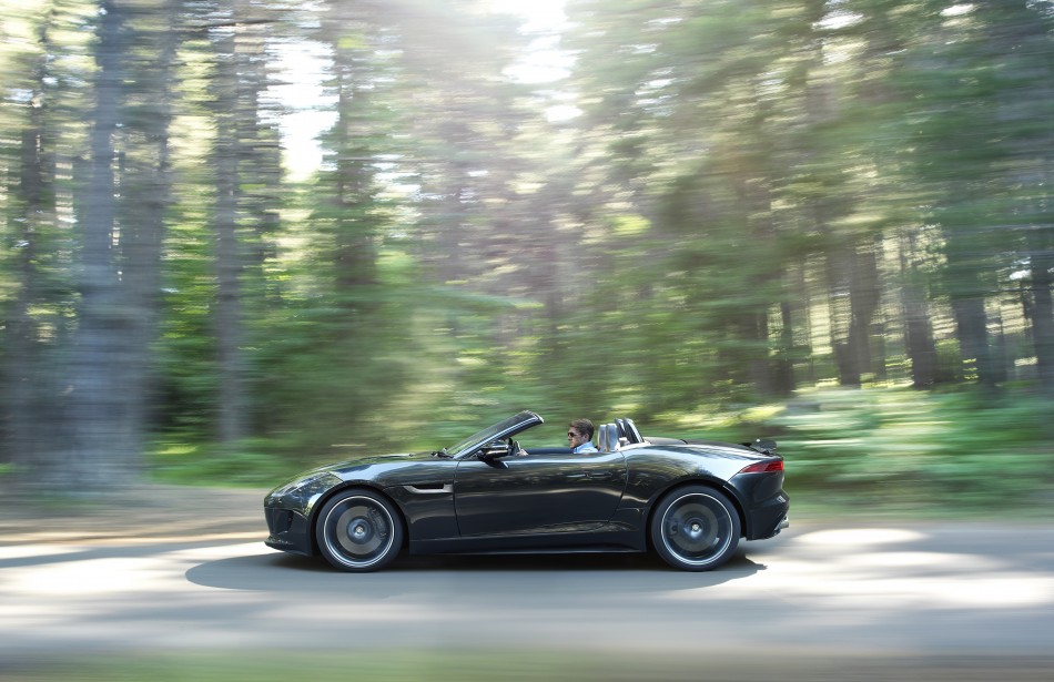 F-TYPE_LOCATION_V8_14