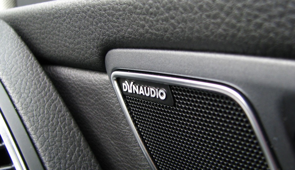 Interior-11