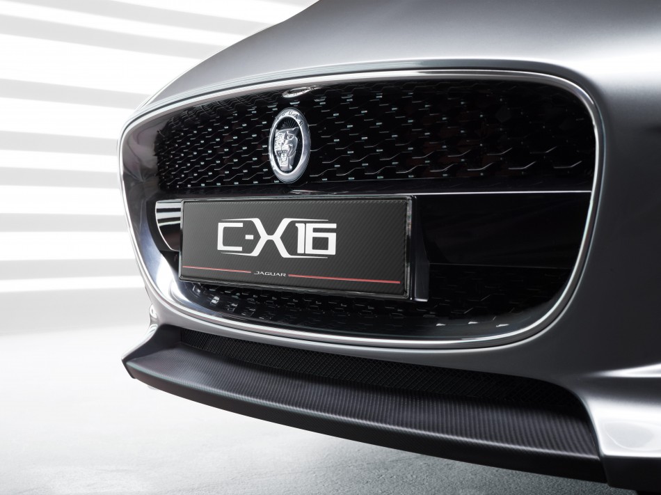 JAGUAR_C-X16_STUDIO_11