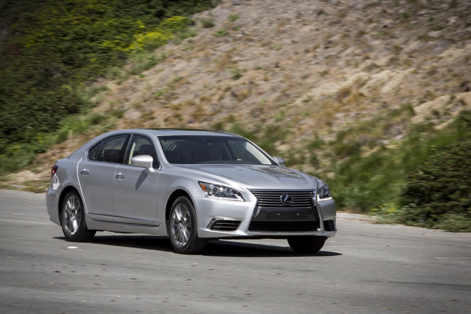 Lexus LS460 Press-116