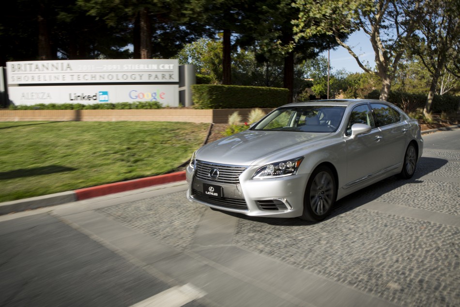 Lexus LS460 Press-357