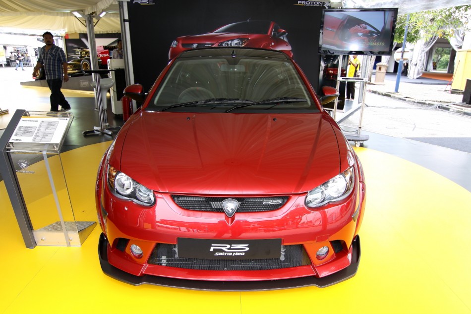 LotusR328