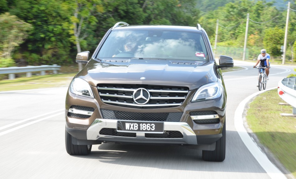 M-Class-Dynamic-10