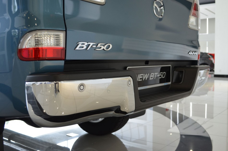 Mazda BT-50-04