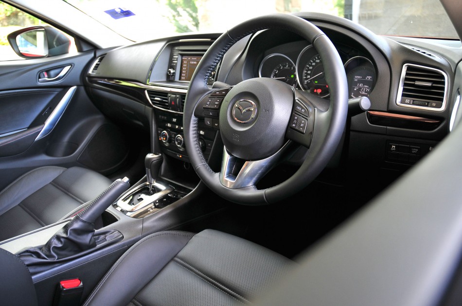 Mazda6_interior