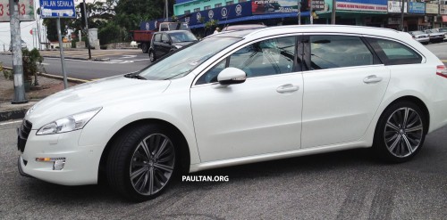 We sighted this sexy white Peugeot 508 SW GT estate at Taman Paramount 