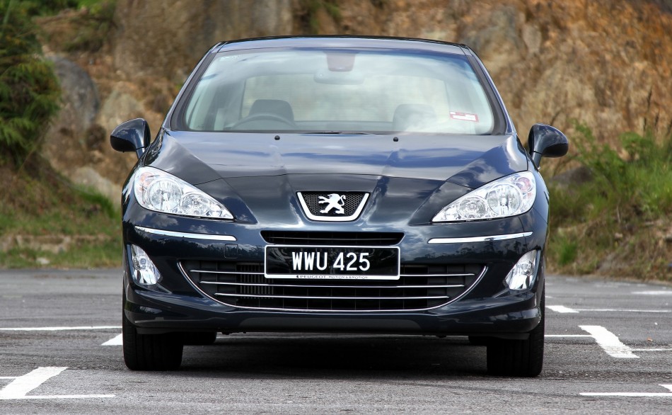 Peugeot408_072