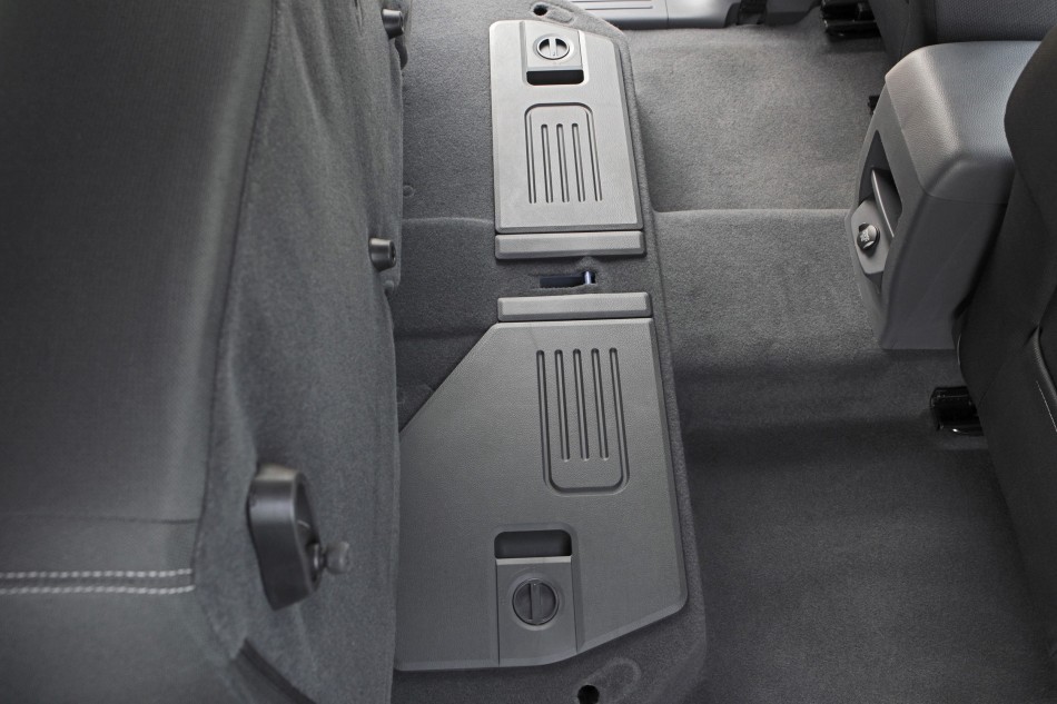 Rear Stowage Space 1