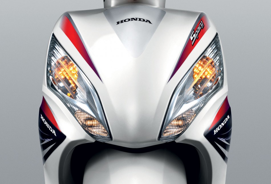 Spacy_Big-Eye-Winker-&-Fog-Light